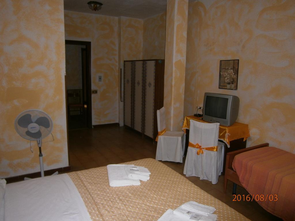 Albergo Il Cantuccio Bolano Extérieur photo